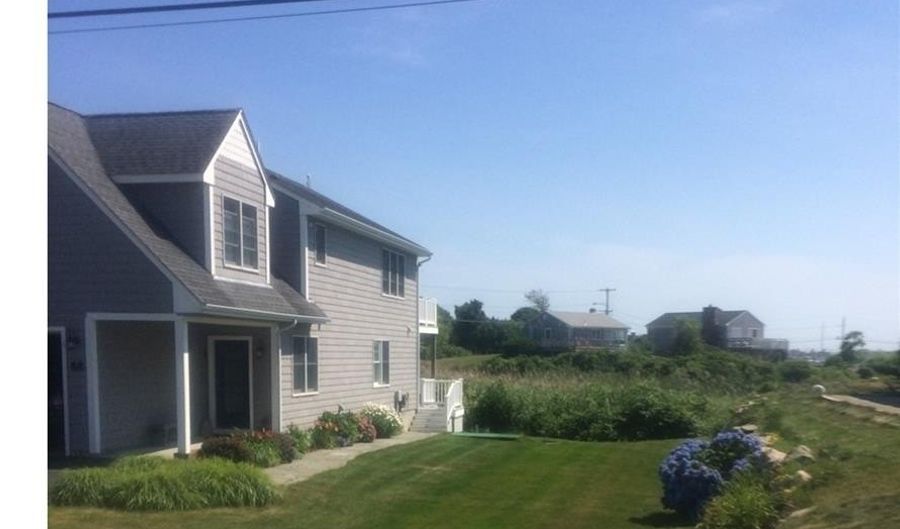 18 STARFISH Dr, Narragansett, RI 02882 - 3 Beds, 3 Bath