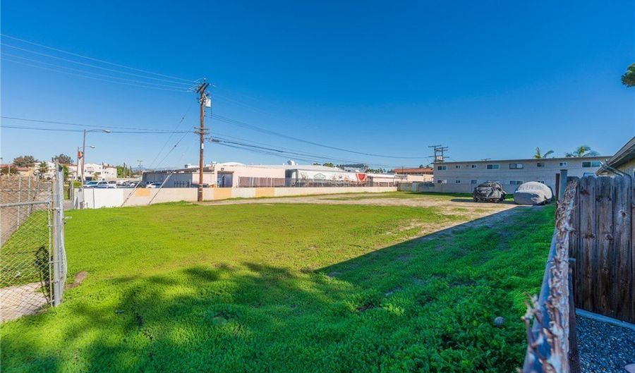 934 N Citron, Anaheim, CA 92805 - 0 Beds, 0 Bath