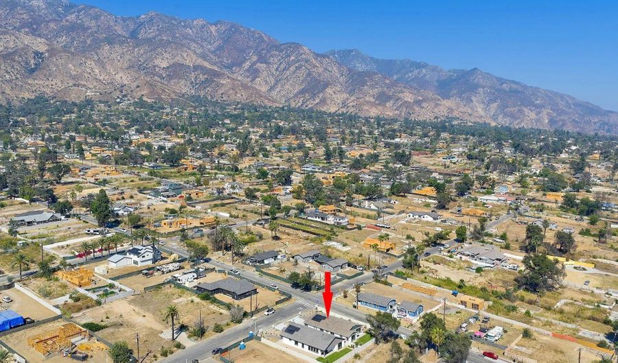 2 W Pine St, Altadena, CA 91001 - 4 Beds, 4 Bath
