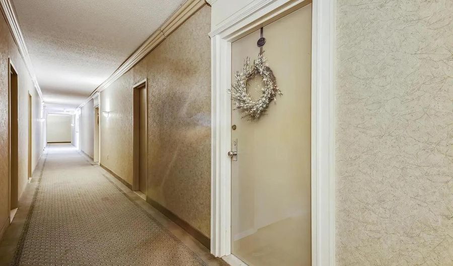 4141 N HENDERSON Rd 322, Arlington, VA 22203 - 1 Beds, 1 Bath