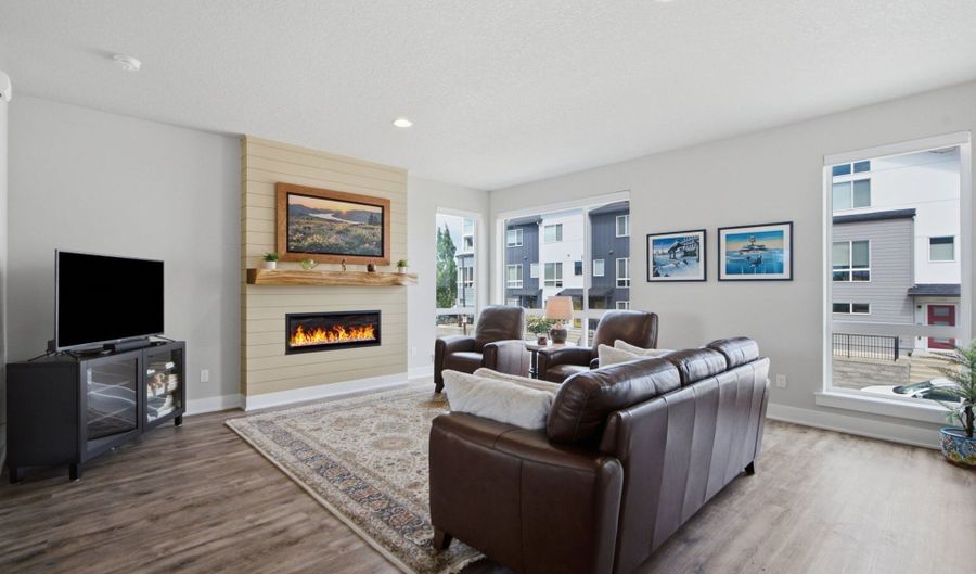 17100 SW ALBATROSS Ln, Beaverton, OR 97007 - 3 Beds, 3 Bath