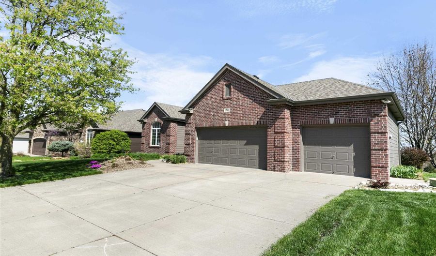 1346 Fairway Cir, Ashland, NE 68003 - 4 Beds, 3 Bath
