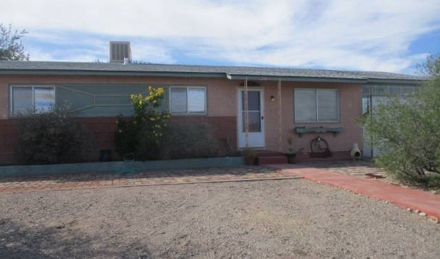 1245 N Sartillion Ave, Ajo, AZ 85321 - 3 Beds, 2 Bath