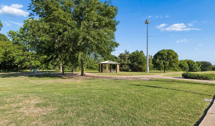 305 Droinwich Cir, Allen, TX 75002 - 3 Beds, 2 Bath