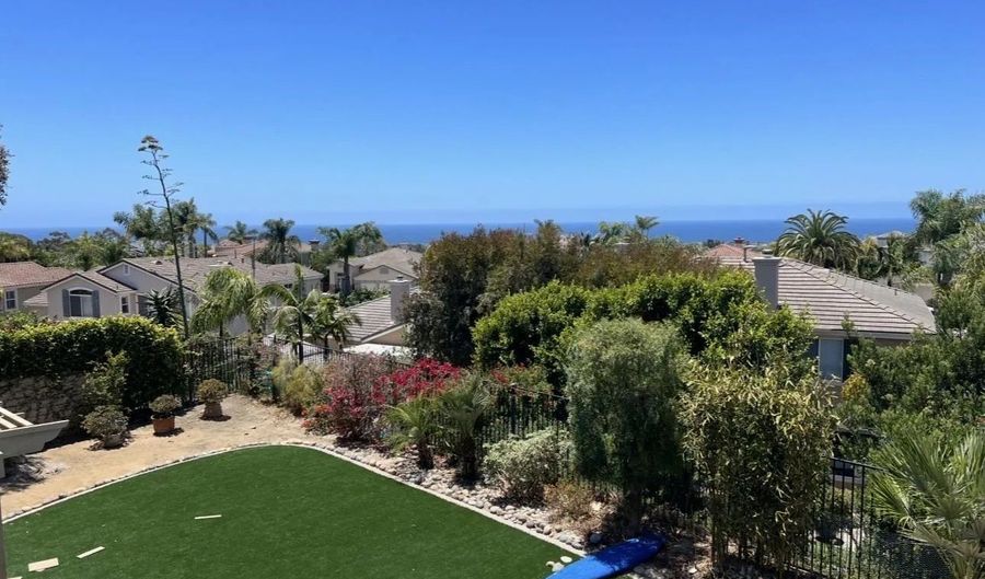 6715 Lemon Leaf, Carlsbad, CA 92011 - 5 Beds, 3 Bath