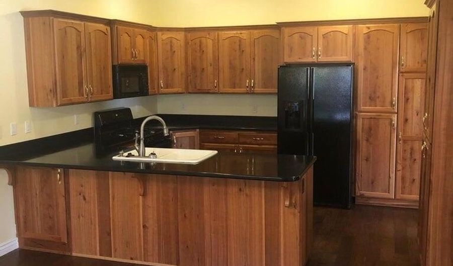 2155 W 700 S, Cedar City, UT 84720 - 3 Beds, 2 Bath