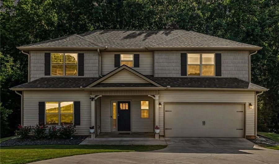 665 Trojan Ln, Alto, GA 30510 - 3 Beds, 3 Bath
