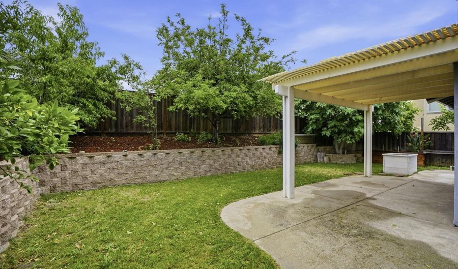 4512 Deer Ridge Way, Antioch, CA 94531 - 5 Beds, 3 Bath