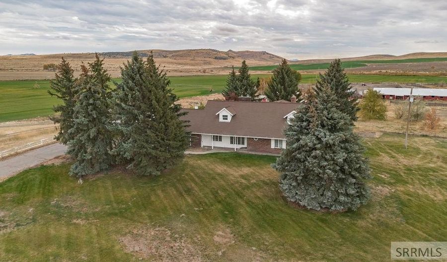 2810 River Ranch Rd, Blackfoot, ID 83221 - 5 Beds, 5 Bath