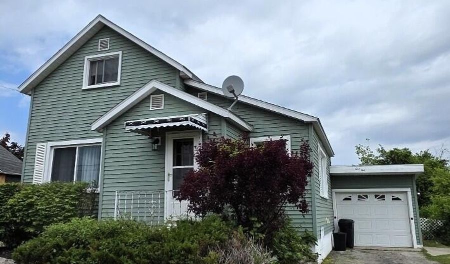 510 W Baldwin St, Alpena, MI 49707 - 3 Beds, 1 Bath