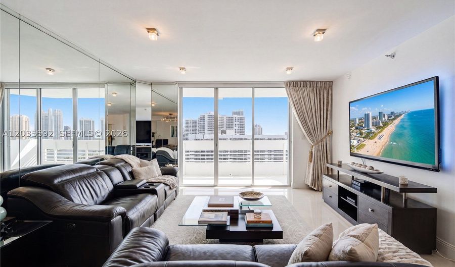 3530 Mystic Pointe Dr 2013, Aventura, FL 33180 - 2 Beds, 2 Bath