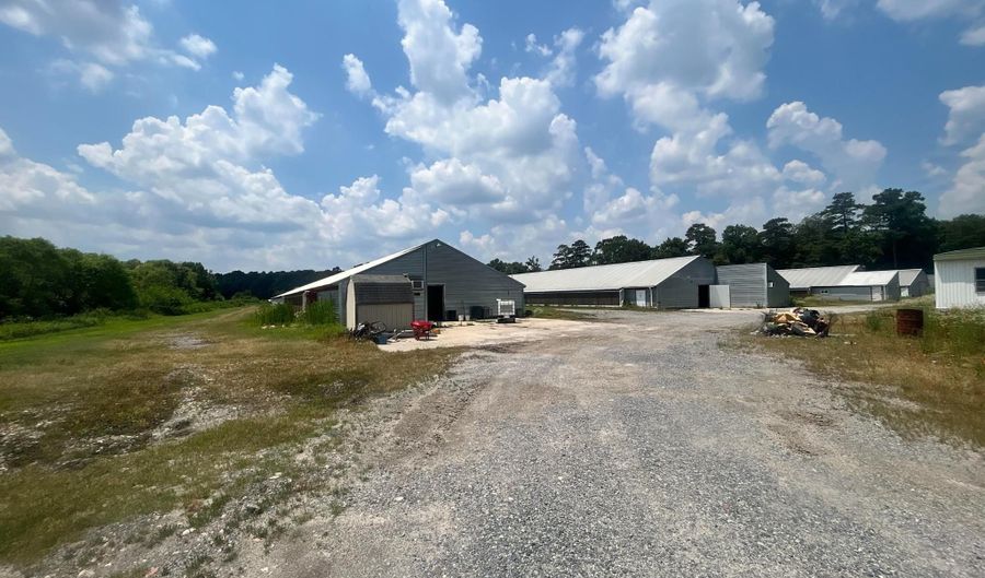 13135 HIDDEN ACRES Ln, Bishopville, MD 21813 - 2 Beds, 2 Bath