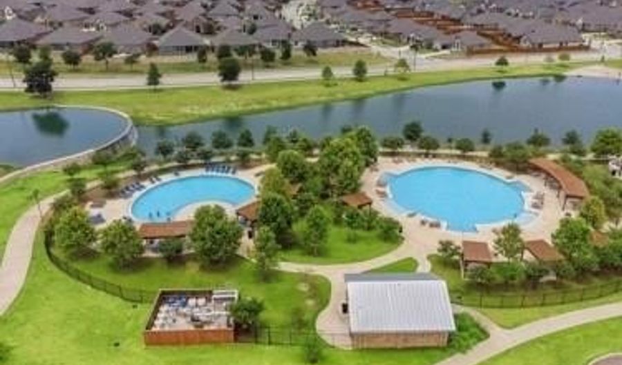 14824 Belclaire Ave, Aledo, TX 76008 - 5 Beds, 3 Bath