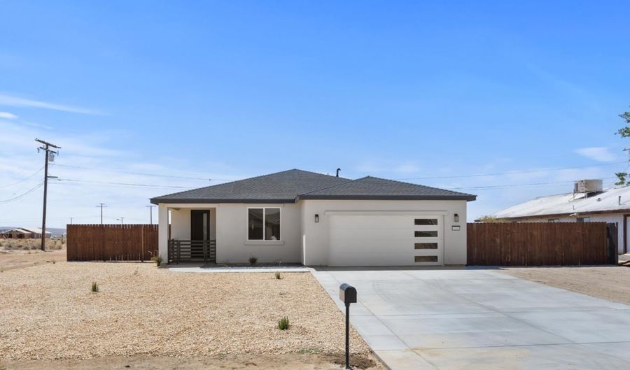 8248 Willow Ave, California City, CA 93505 - 3 Beds, 2 Bath