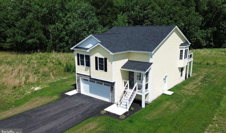 31 PREAKNESS Dr, Berlin, MD 21811 - 5 Beds, 3 Bath