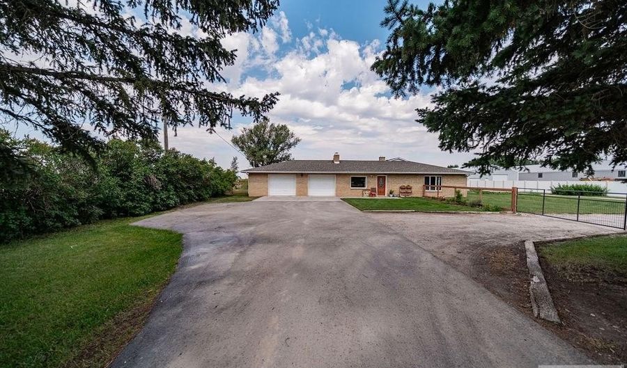 118 Hwy 91, Blackfoot, ID 83221 - 4 Beds, 3 Bath