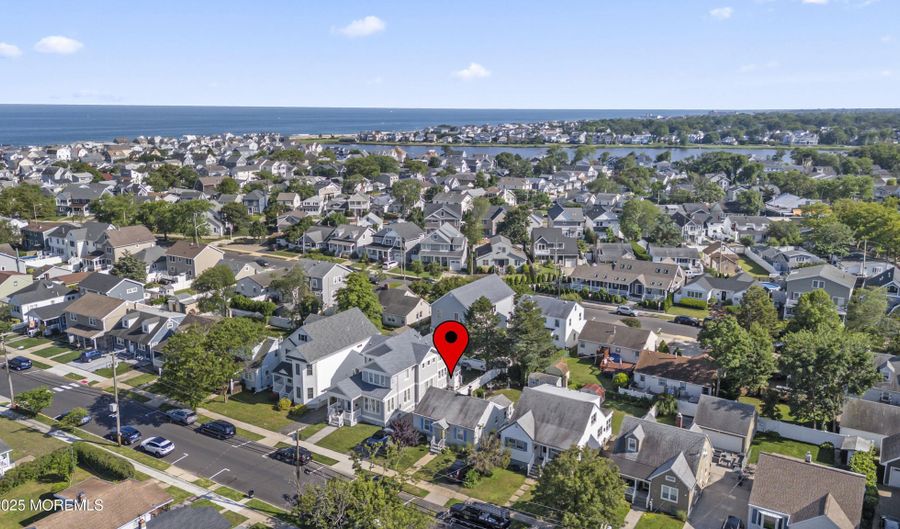 405 16th Ave, Belmar, NJ 07719 - 2 Beds, 1 Bath