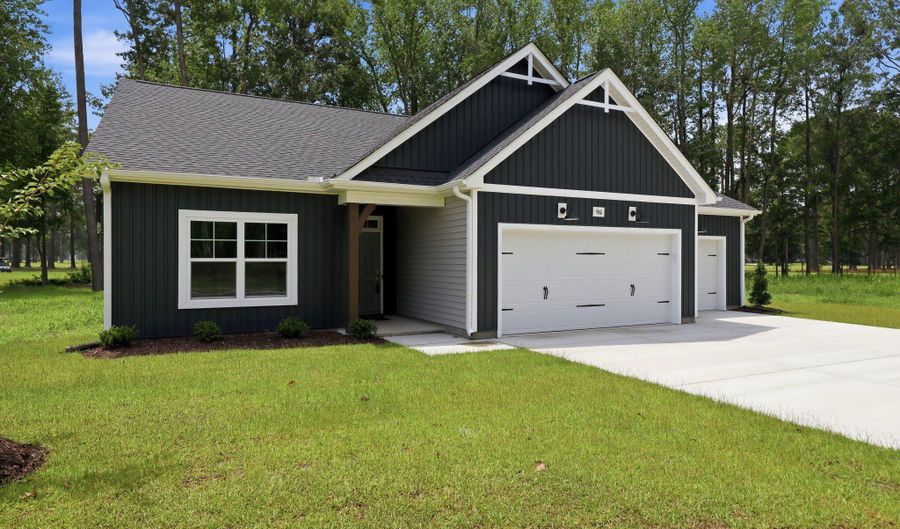 960 Rialto Ln, Ayden, NC 28513 - 4 Beds, 2 Bath