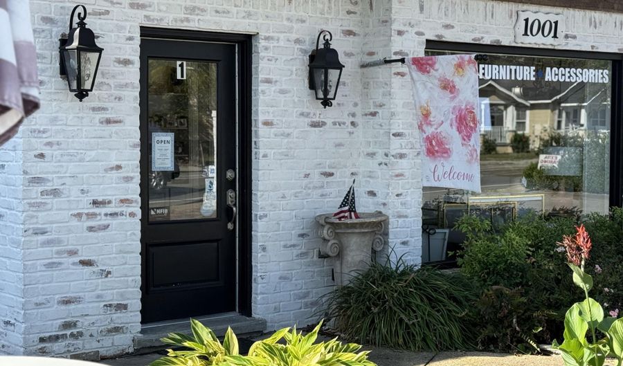 1001 W Howard Ave, Biloxi, MS 39530 - 0 Beds, 0 Bath