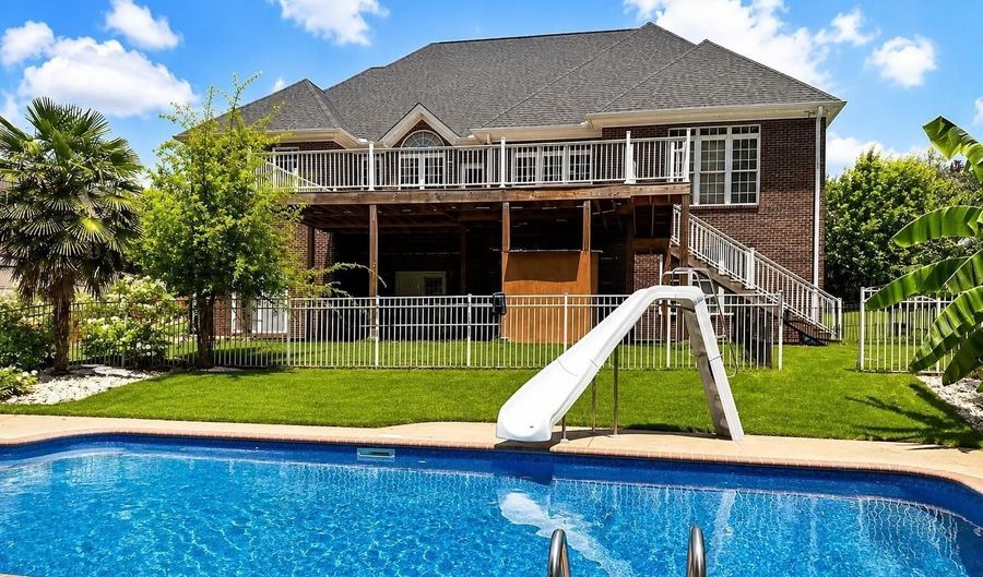 113 Topsail Dr, Anderson, SC 29625 - 5 Beds, 5 Bath