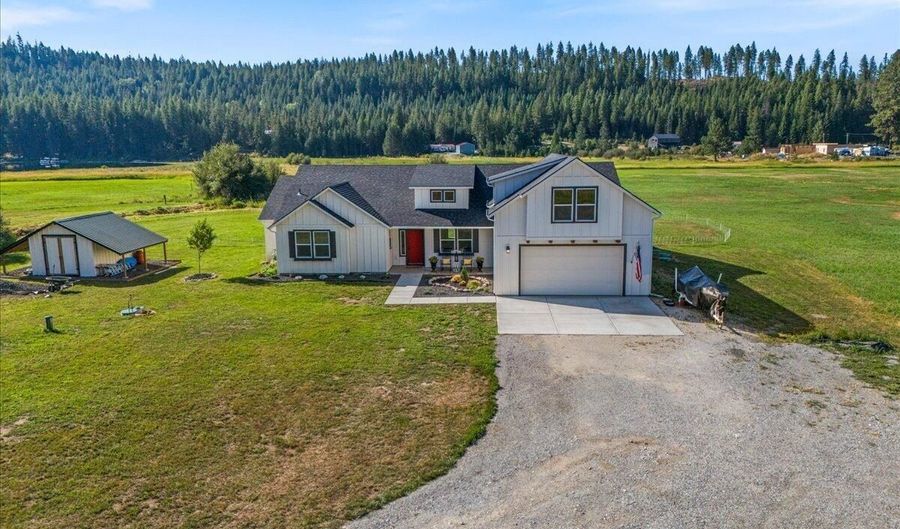 1974 KELSO LAKE Rd, Athol, ID 83801 - 4 Beds, 2 Bath