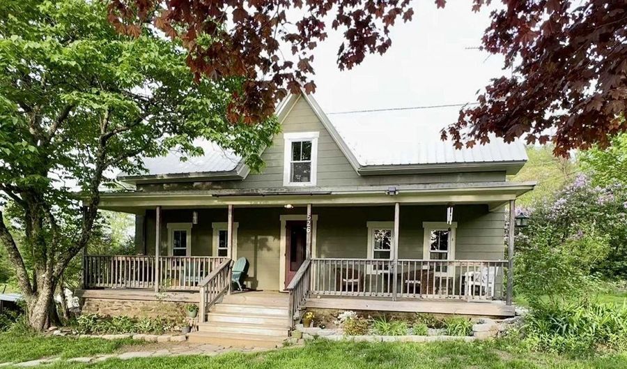 526 Northwest Rd, Canterbury, NH 03224 - 3 Beds, 2 Bath