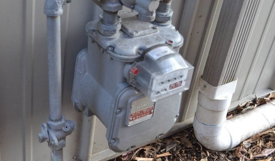 107 W. Main St, Albion, IL 62806 - 0 Beds, 1 Bath