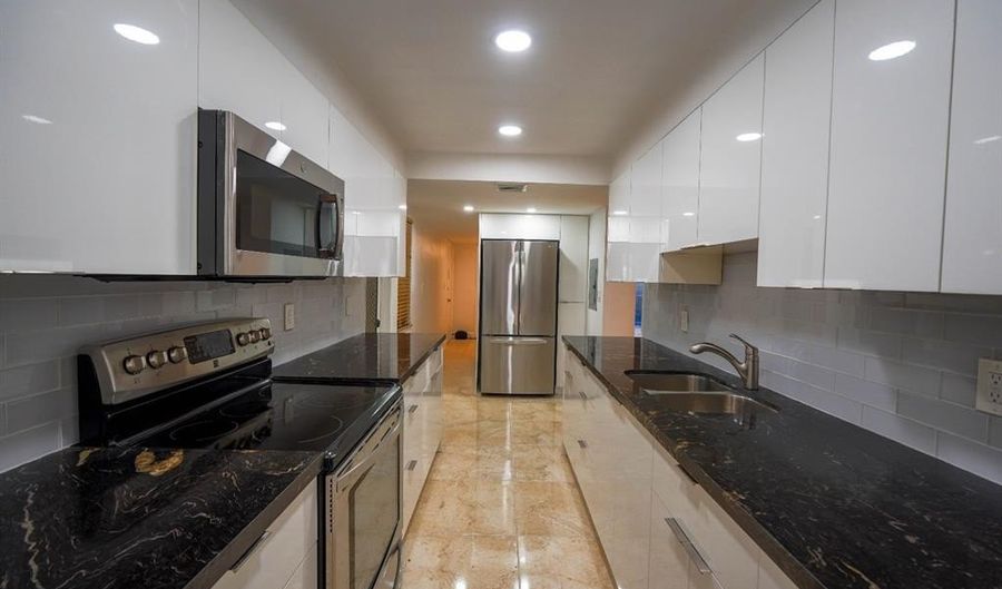 1075 92nd St 201, Bay Harbor Islands, FL 33154 - 2 Beds, 2 Bath