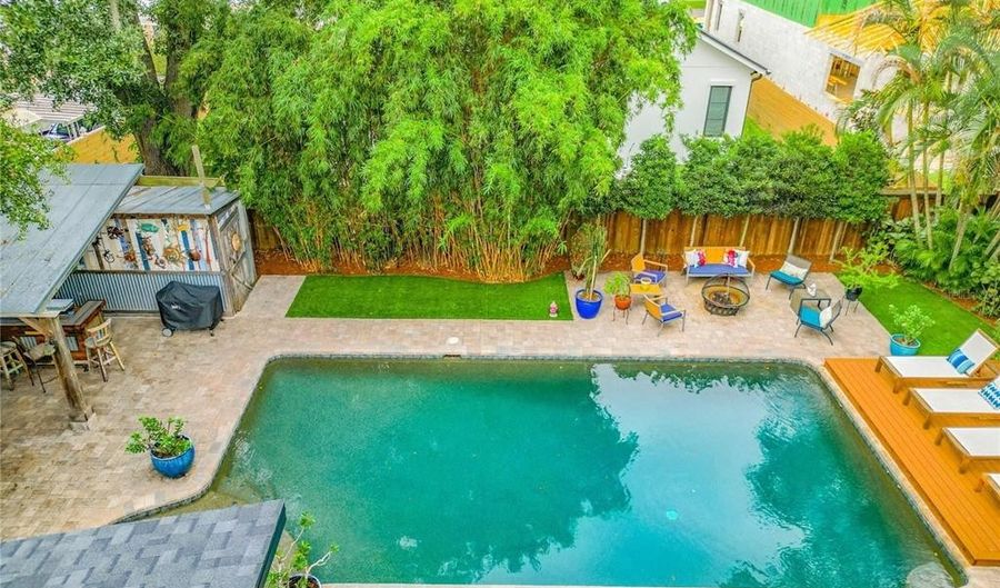 803 W Winter Park St, Orlando, FL 32804 - 3 Beds, 2 Bath