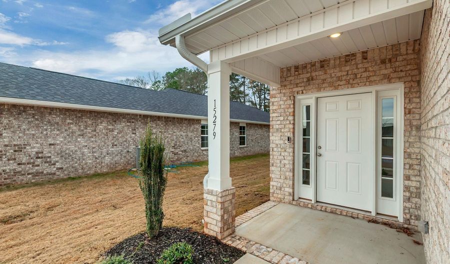 15496 Lapwing Cv, Athens, AL 35611 - 4 Beds, 3 Bath