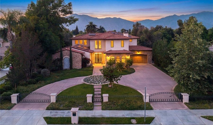 339 W Longden Ave, Arcadia, CA 91007 - 5 Beds, 6 Bath