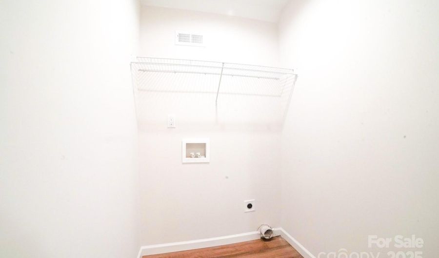 7 Berry Crest Ln, Arden, NC 28704 - 3 Beds, 3 Bath