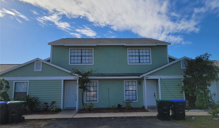 1236 DOVEHILL Dr 1244, Apopka, FL 32703 - 2 Beds, 3 Bath
