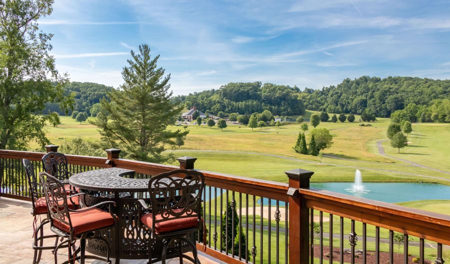 846 Glenview Dr, Abingdon, VA 24211 - 7 Beds, 6 Bath