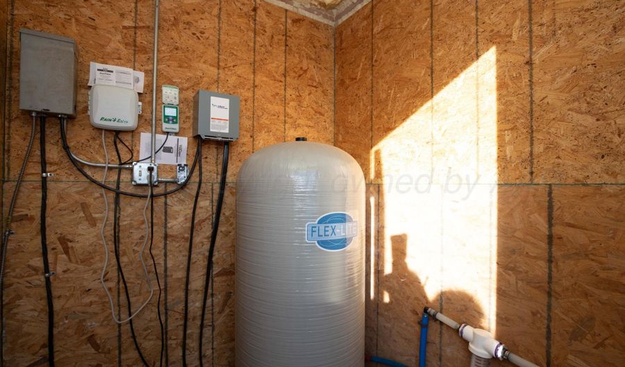 6106 W ROCKWELL Rd, Amarillo, TX 79118 - 3 Beds, 2 Bath