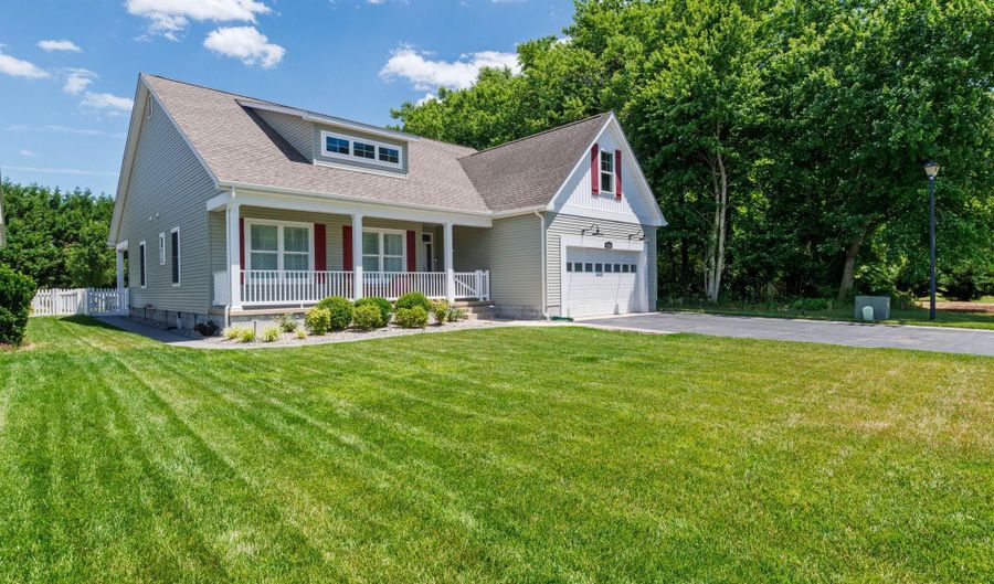 30213 BACK BAY Dr, Dagsboro, DE 19939 - 4 Beds, 3 Bath
