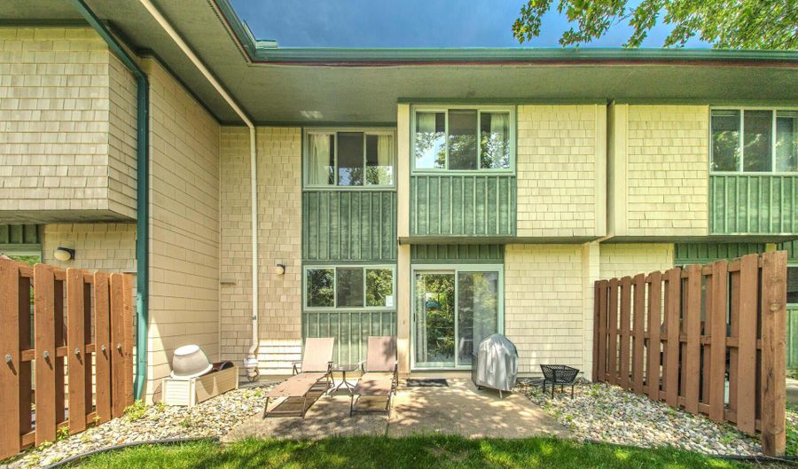 1795 Hideaway Ln, Ann Arbor, MI 48105 - 2 Beds, 1 Bath