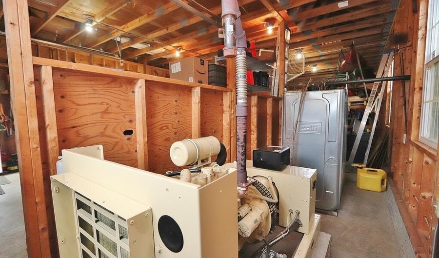 2101 Ohio St, Bangor, ME 04401 - 5 Beds, 0 Bath