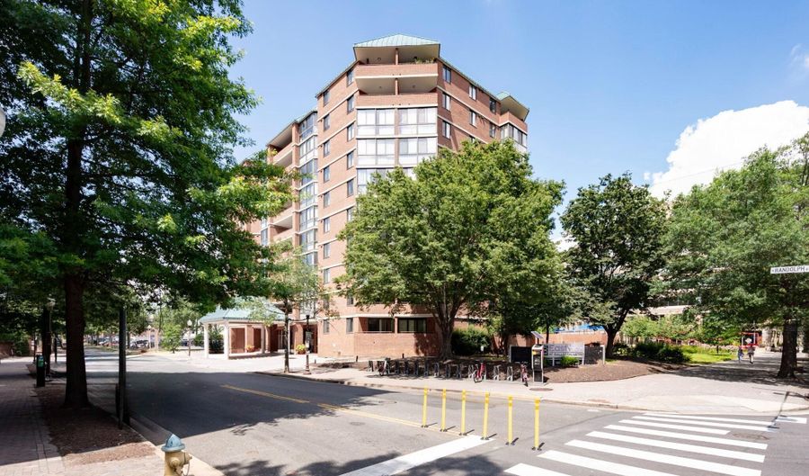1001 N RANDOLPH St 212, Arlington, VA 22201 - 1 Beds, 1 Bath