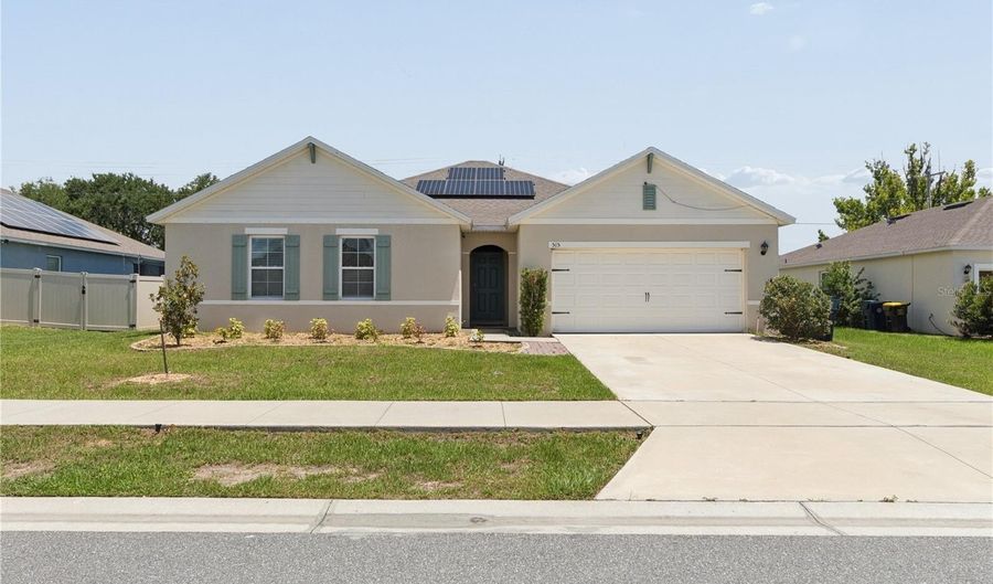 515 AUBURN GROVE Ter, Auburndale, FL 33823 - 4 Beds, 2 Bath