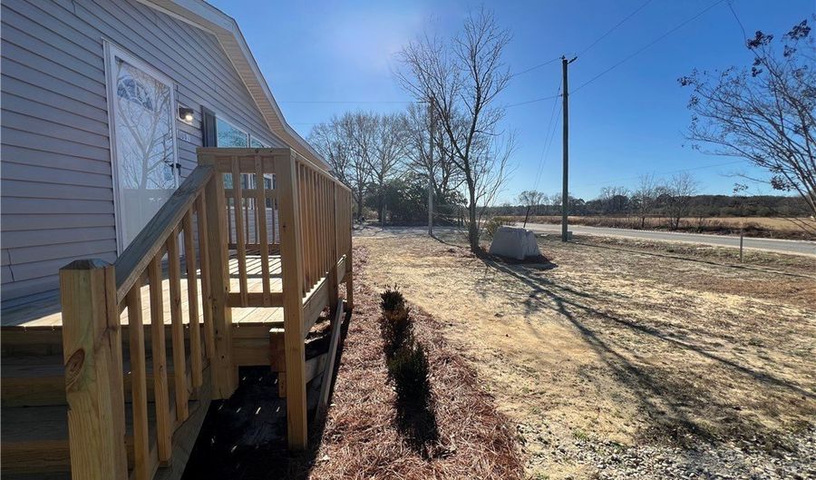 801 Horseshoe Rd, Autryville, NC 28318 - 4 Beds, 2 Bath