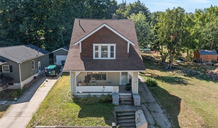 1472 Rockaway St, Akron, OH 44314 - 3 Beds, 2 Bath