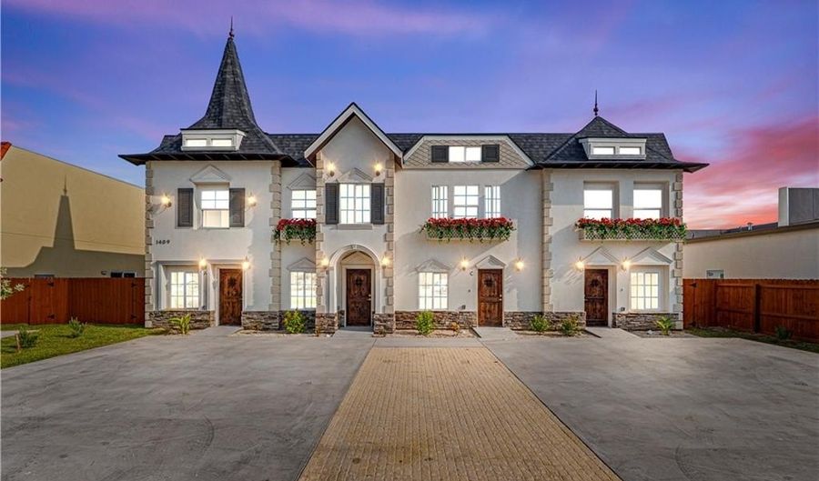 1409 E Karen Dr A, Alton, TX 78573 - 2 Beds, 3 Bath