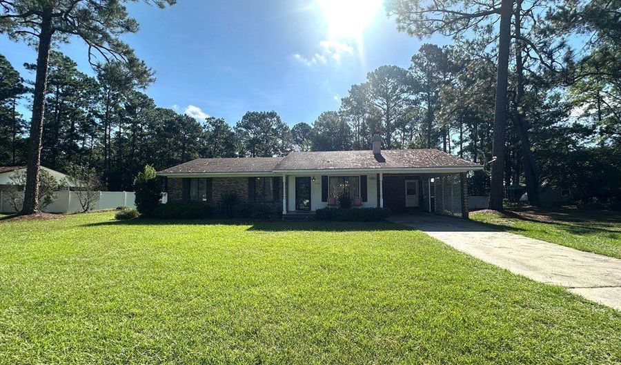 2604 Dottie St, Adel, GA 31620 - 3 Beds, 2 Bath