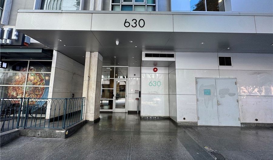 630 W 6th, Los Angeles, CA 90017 - 2 Beds, 2 Bath