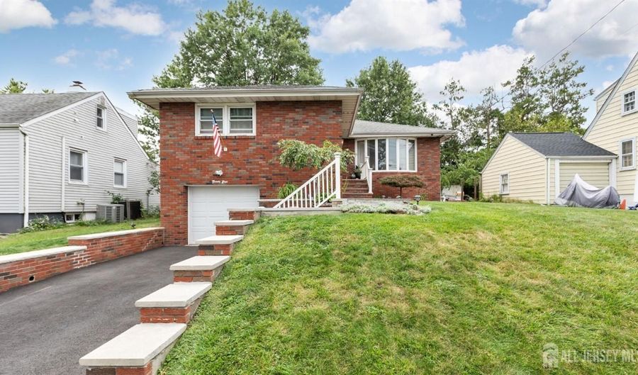 29 Cornell St, Avenel, NJ 07001 - 3 Beds, 2 Bath