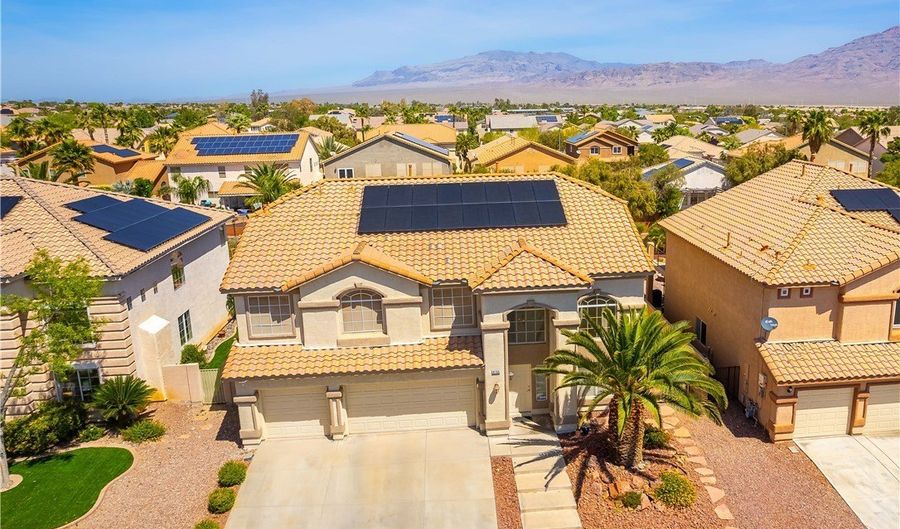 8700 Wild Diamond Ave, Las Vegas, NV 89143 - 5 Beds, 3 Bath