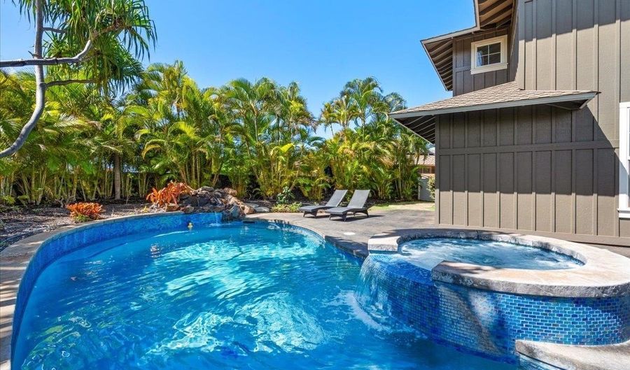 286 KuliPuu Pl, Kihei, HI 96753 - 5 Beds, 4 Bath