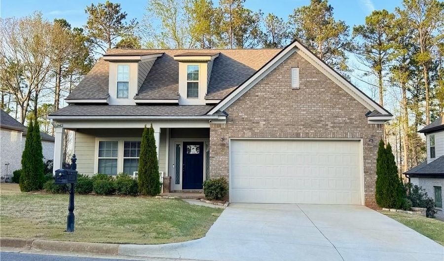 942 FALCONER Dr, Auburn, AL 36832 - 4 Beds, 3 Bath