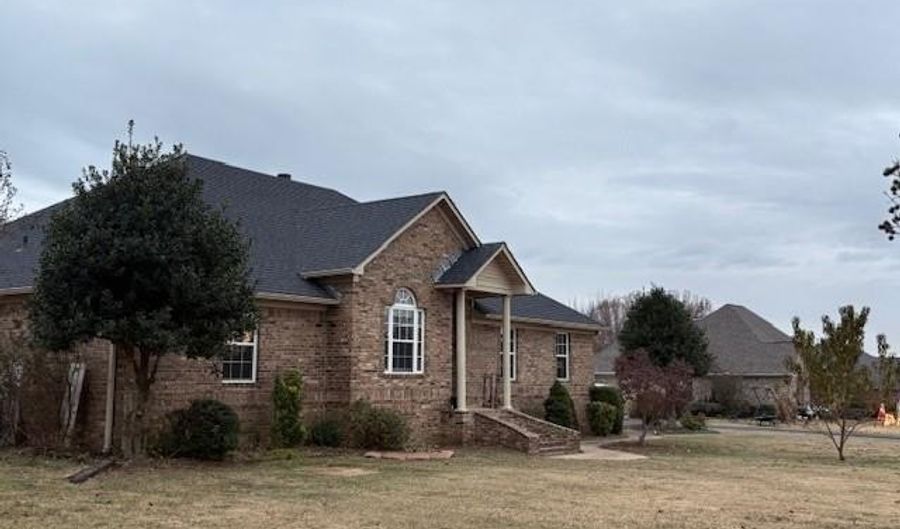 837 Swinging Brg, Beebe, AR 72012 - 3 Beds, 2 Bath